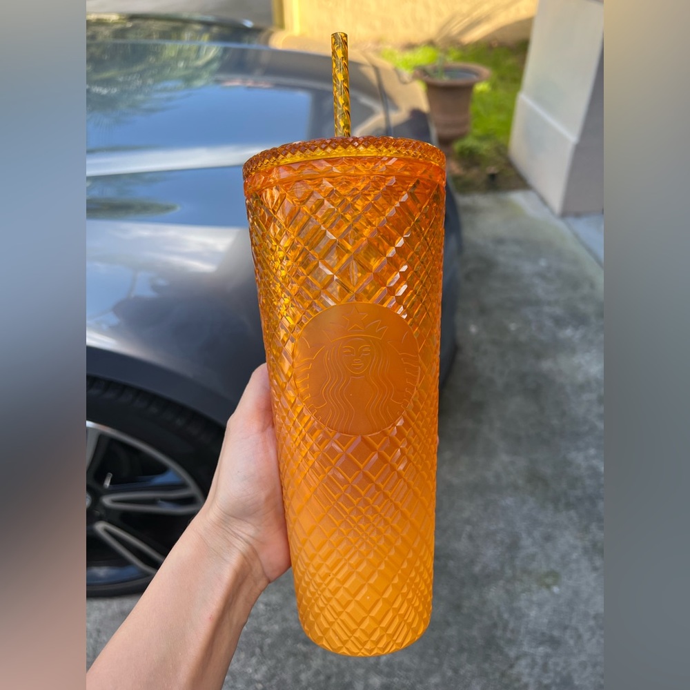 Yellow jeweled Starbucks Venti Tumbler with straw. Used once